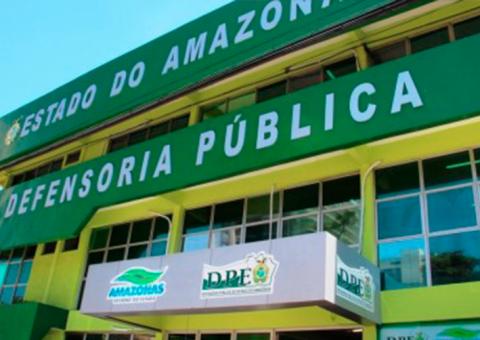 Defensoria Pública atende familiares de detentos chacinados no Compaj