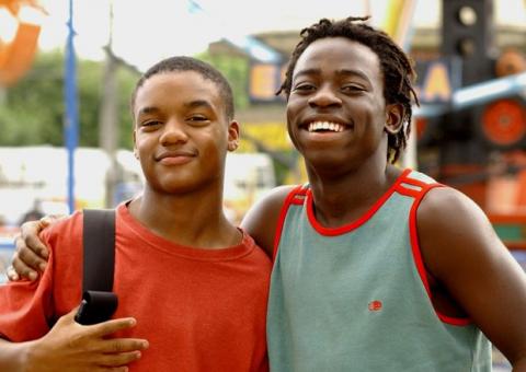 Cidade dos Homens volta às telinhas com Laranjinha e Acerola