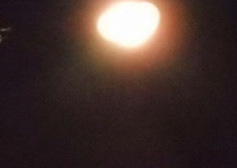 Vídeo mostra suposto ovni sobrevoando céu nos EUA