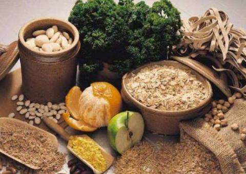 Saiba quais alimentos ajudam na hora da digestão 