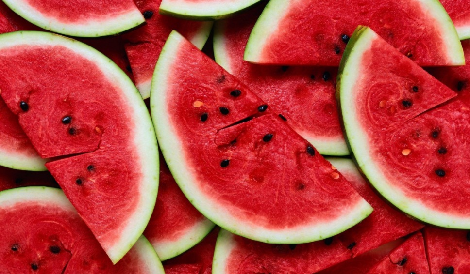 Melancia previne impotência sexual, conheça os benefícios da fruta 