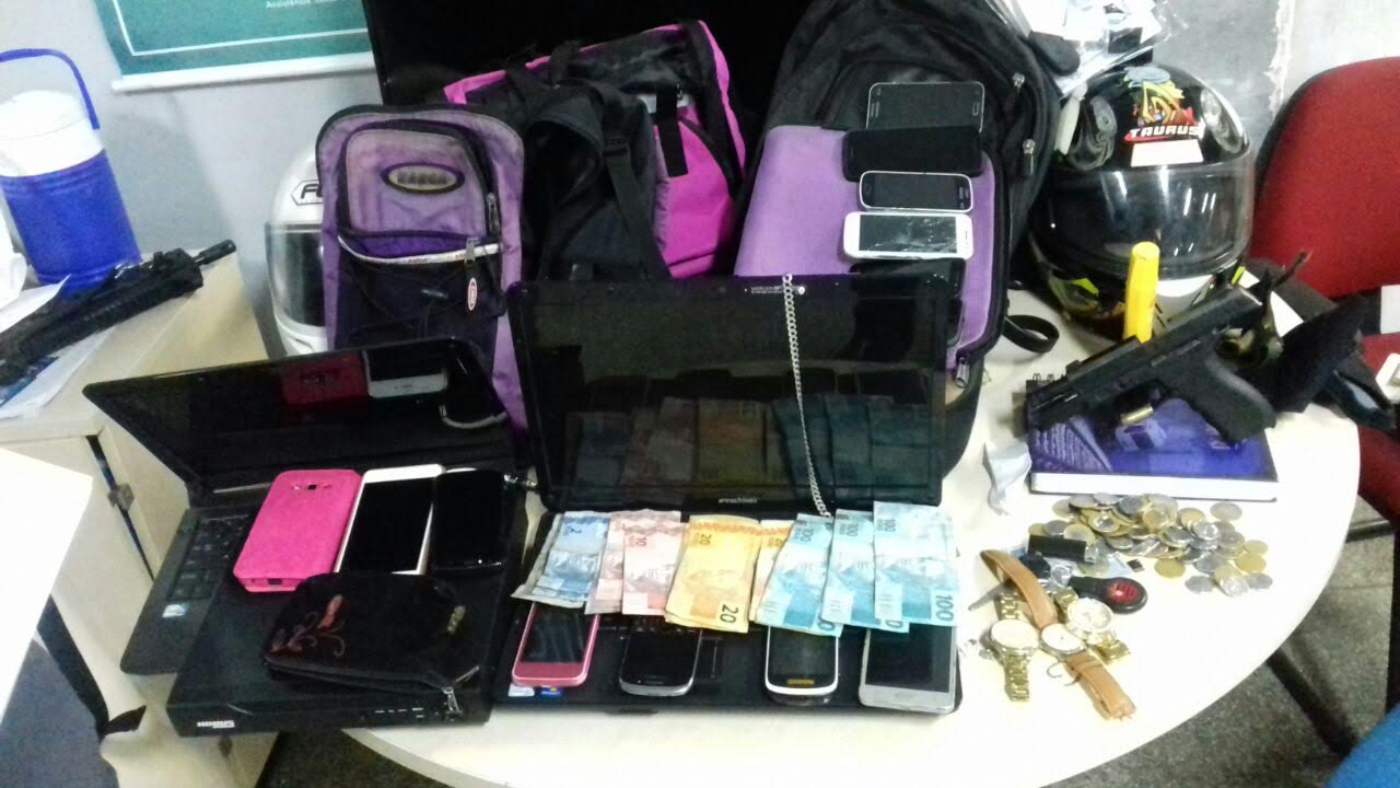 Trio é preso e adolescente apreendido após assaltar cartório em Manaus   