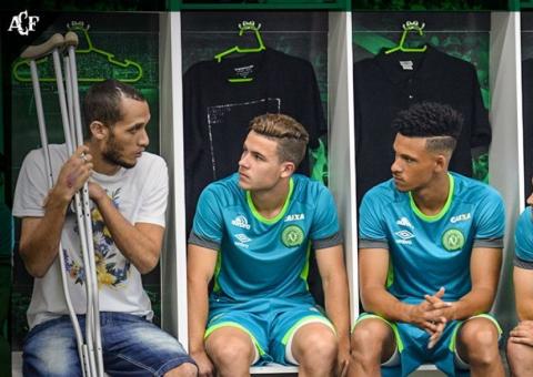 De volta a Arena Condá, Neto fala sobre a recuperação e sobre a falta dos colegas