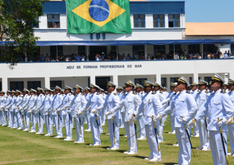 Marinha abre processo seletivo para Praças Temporários com salário inicial de R$ 2,5 mil