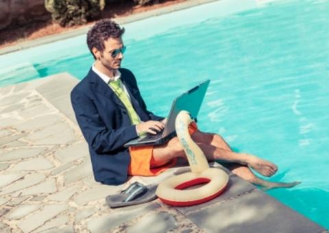 Ignorar o trabalho fora do horário de expediente começa a ser lei pelo mundo