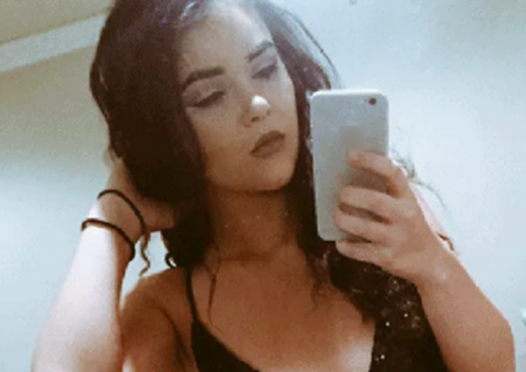 Jovem posta foto sensual nas redes sociais, mas detalhe chama atenção