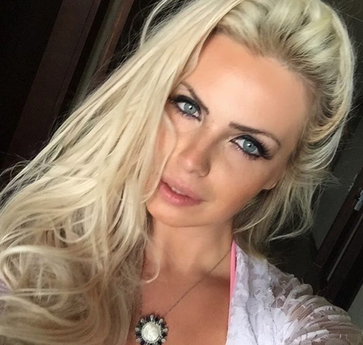 Veridiana Freitas revela agressão e traição de namorado e causa na web