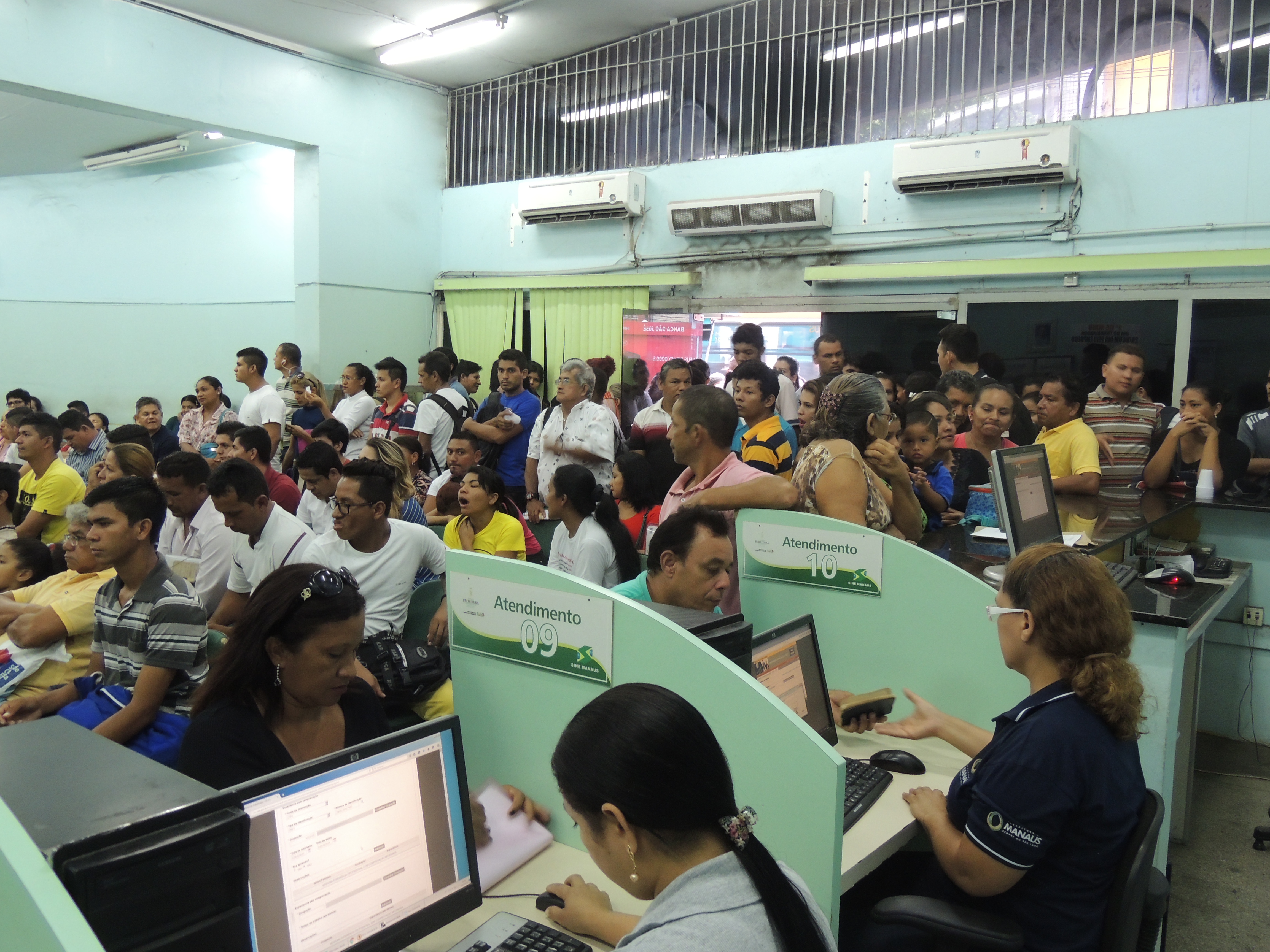 Sine Manaus muda horário de atendimento 