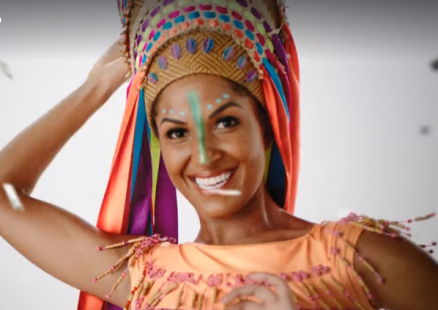 Novos tempos: Globeleza veste roupa em vinheta tradicional de carnaval