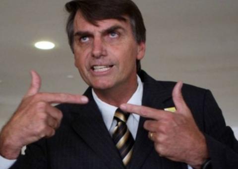 Bolsonaro polemiza ao compartilhar vídeo com ‘soluções’ para presídios