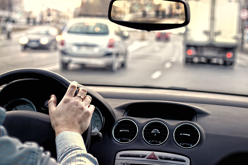 Holanda permite que aulas de direção sejam pagas com sexo