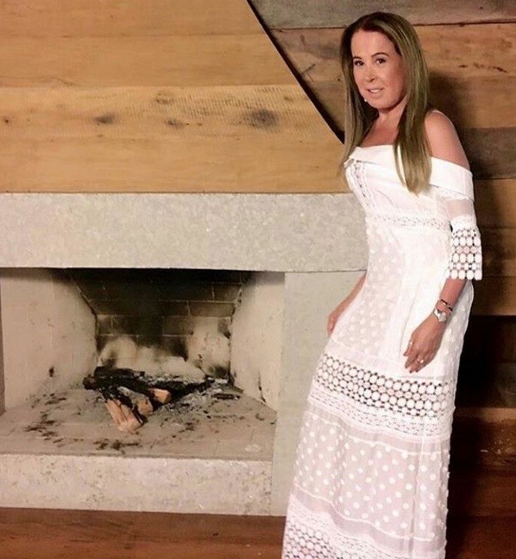  Zilu deleta foto após fãs apontarem uso de Photoshop no corpo