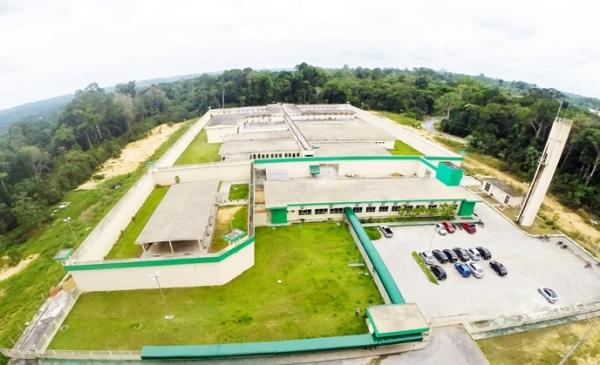 Polícia realiza vistoria no Centro de Detenção Provisória de Manaus 