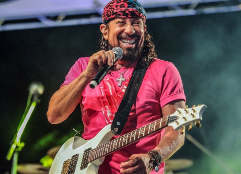 Baile do Hawaii esquenta Manaus em fevereiro