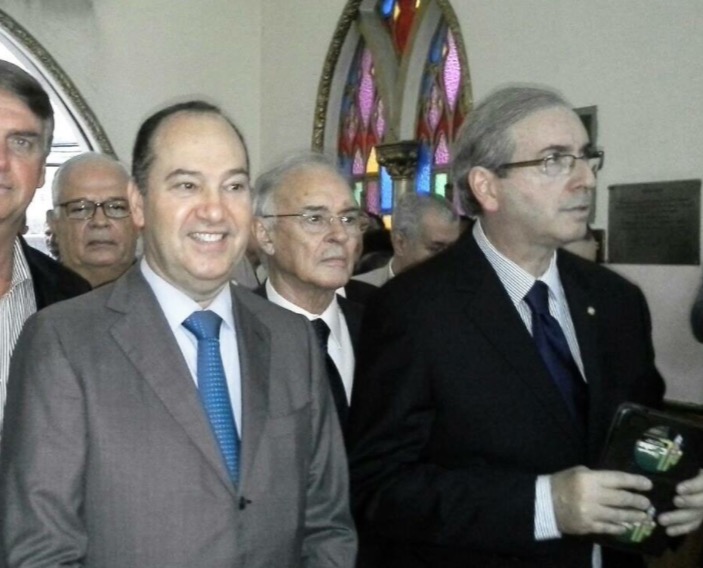 Pastor Everaldo pediu dinheiro a Eduardo Cunha, diz relatório da PF