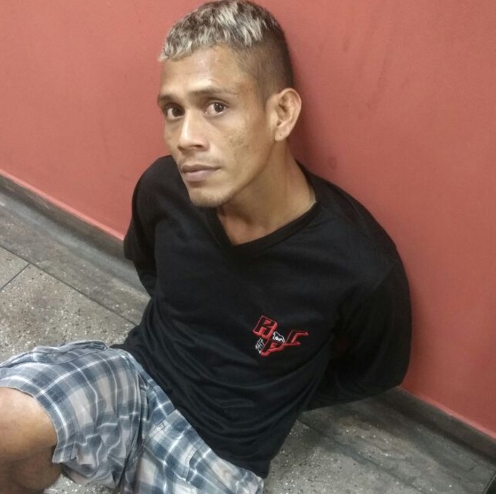 Foragido do Compaj é reconhecido e recapturado em bairro de Manaus