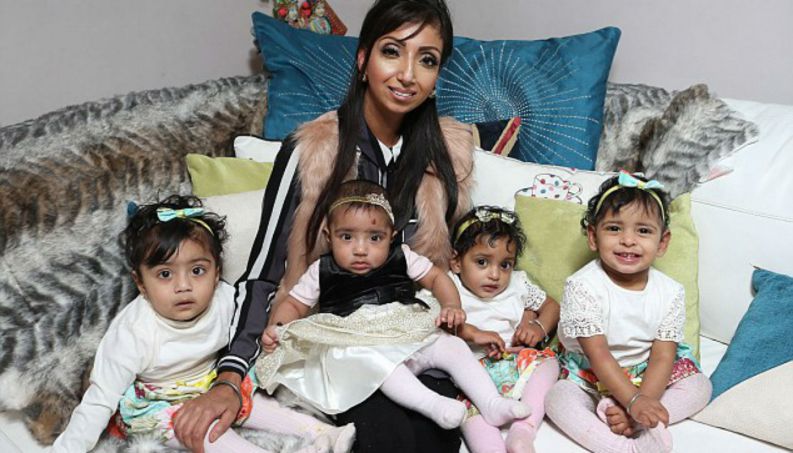 Após câncer, mulher sofre 17 abortos, não desiste do sonho e tem 4 filhas em 9 meses