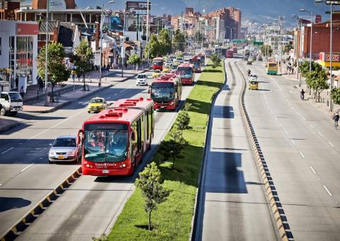  Câmara de Manaus enviará vereadores à Colômbia para conhecer BRT de Bogotá