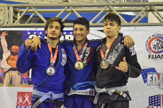 Copa Cosmo Dias de Jiu-Jítsu reúne 650 atletas na Arena Amadeu Teixeira