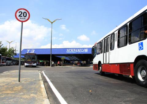 Sinetram entra com ação para impedir greve de ônibus prevista para esta terça-feira