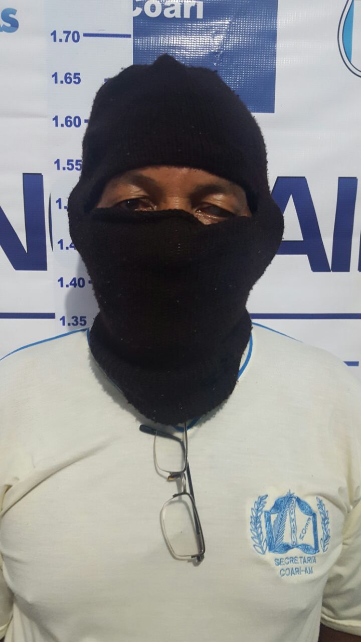 Professor é preso após fazer vídeo íntimo com filha e enteada no AM