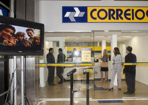 Correios estão prestes a virar operadora de celular 