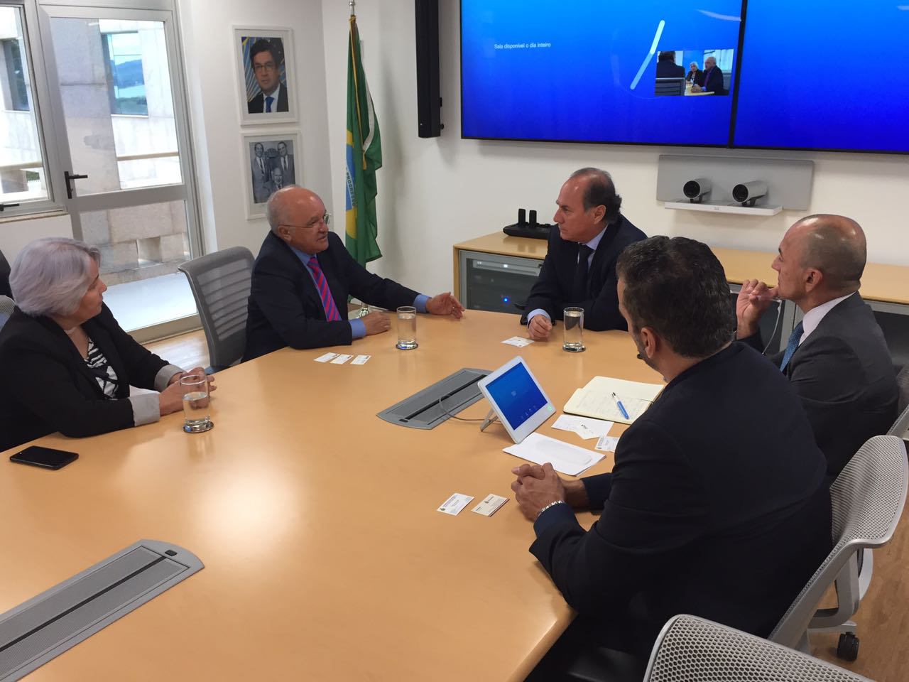 Governador José Melo articula recursos do BID para recuperação de áreas afetadas pela chuva e Matriz Econômica