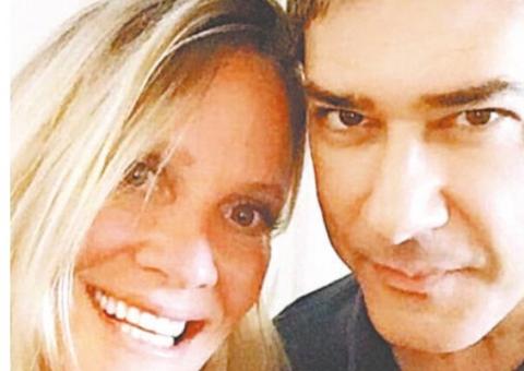 William Bonner almoça com amiga ‘Moço maravilhoso!’