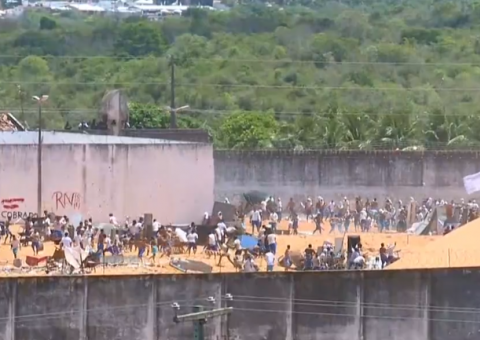 PM afirma que há detentos mortos após confronto entre facções em presídio