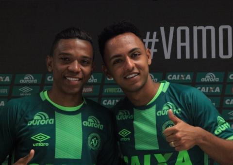  Chapecoense apresenta time oficial para temporada 2017