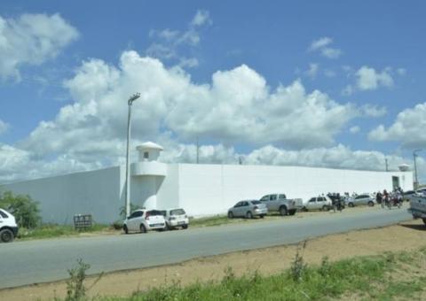 Rebelião em presídio de Pernambuco deixa um detento morto e 13 feridos