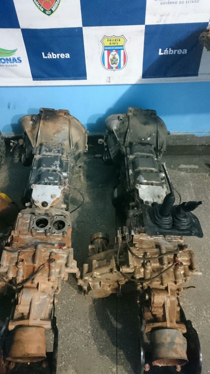 Homem é preso após roubar peças de caminhonete no AM