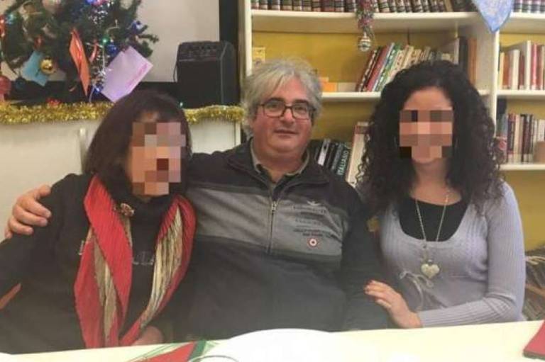 Padre escandaliza ao fazer orgias com 9 mulheres