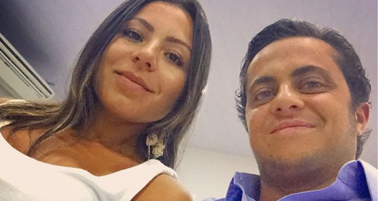 Thammy Miranda posta foto em culto com namorada e é criticada na web