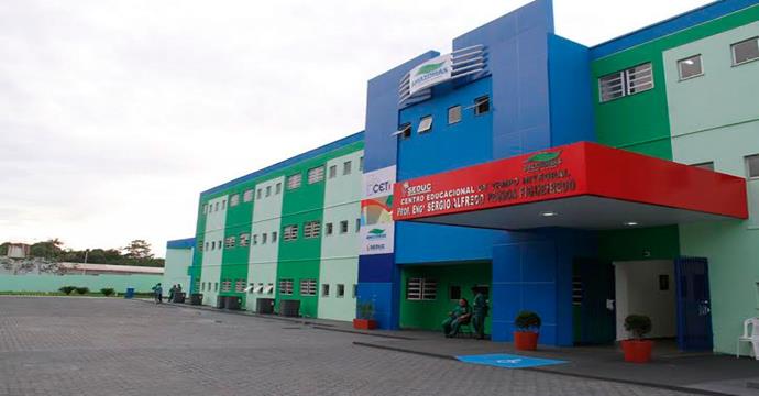 Mais de 1.200 vagas ainda estão disponíveis em 3 escolas públicas de Manaus