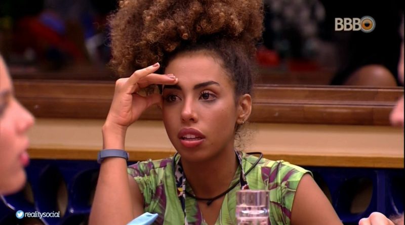 BBB17: Gabriella Flor irrita participantes e vira alvo de primeiro paredão