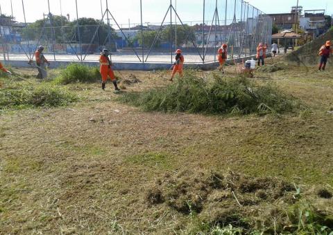 Em Manaus, Santa Luzia e Morro da Liberdade recebem mutirão de limpeza 