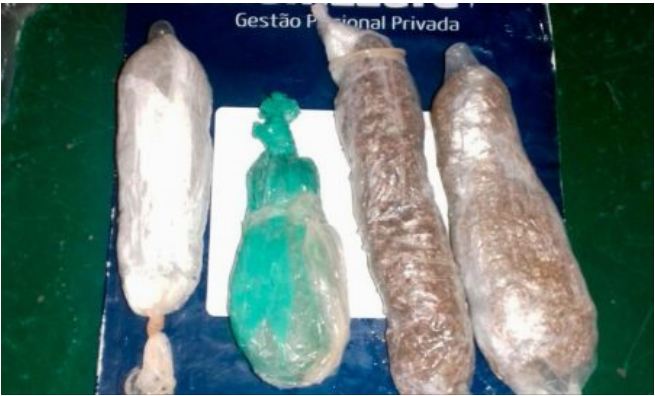 Familiares são presos tentando entrar com drogas em prisões do Amazonas