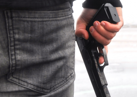 PM arrisca a vida para deter bandido armado em Manaus