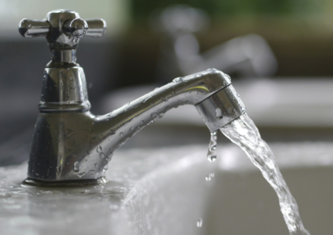 Manutenção deixa mais de 30 bairros sem água em Manaus