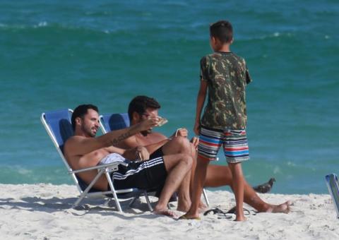 Latino dá R$ 50 para menino morador de rua 'Me sensibilizei’