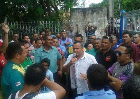 Rodoviários recusam proposta de reajuste e não descartam greve