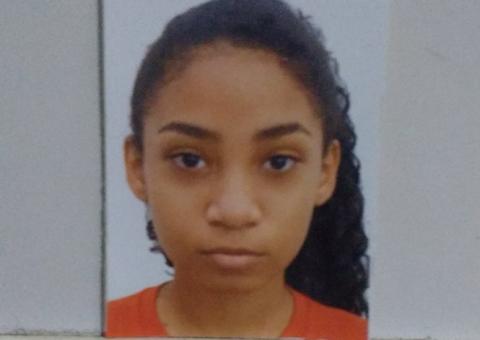 Adolescente sai para ir à igreja, mas desaparece em Manaus