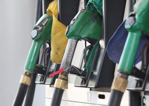  Combustível pode ficar mais barato a partir desta sexta