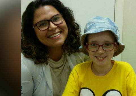 Após dois anos, Lorena, do Careca TV anuncia: 'Estou curada'