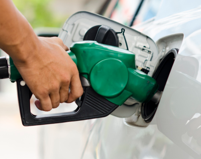 Gasolina está mais barata em Manaus após redução de preços dos combustíveis