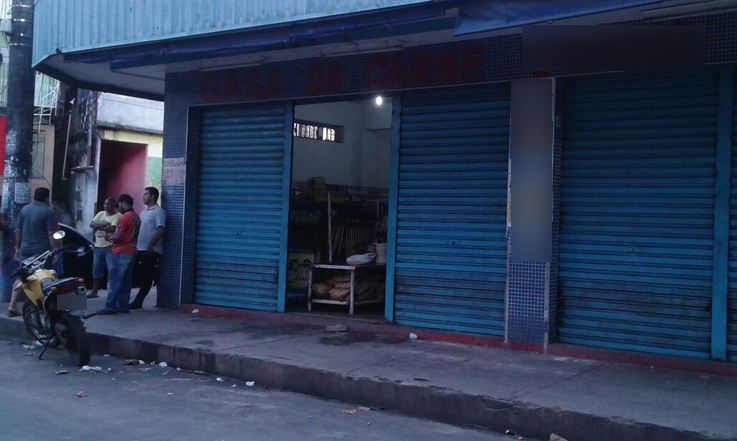 Homem é executado na frente do filho quando fazia compras em Manaus