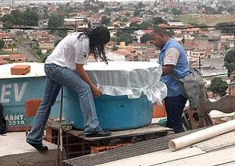 Em combate a Dengue, 120 mil capas protetoras para caixa d'águas serão distribuídas no Amazonas