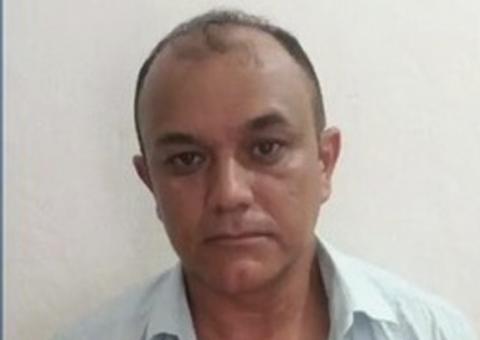 Pai prende e tortura filha depois de descobrir que ela estava grávida