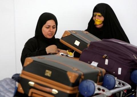 Após veto de Trump, refugiados são detidos em aeroportos nos EUA